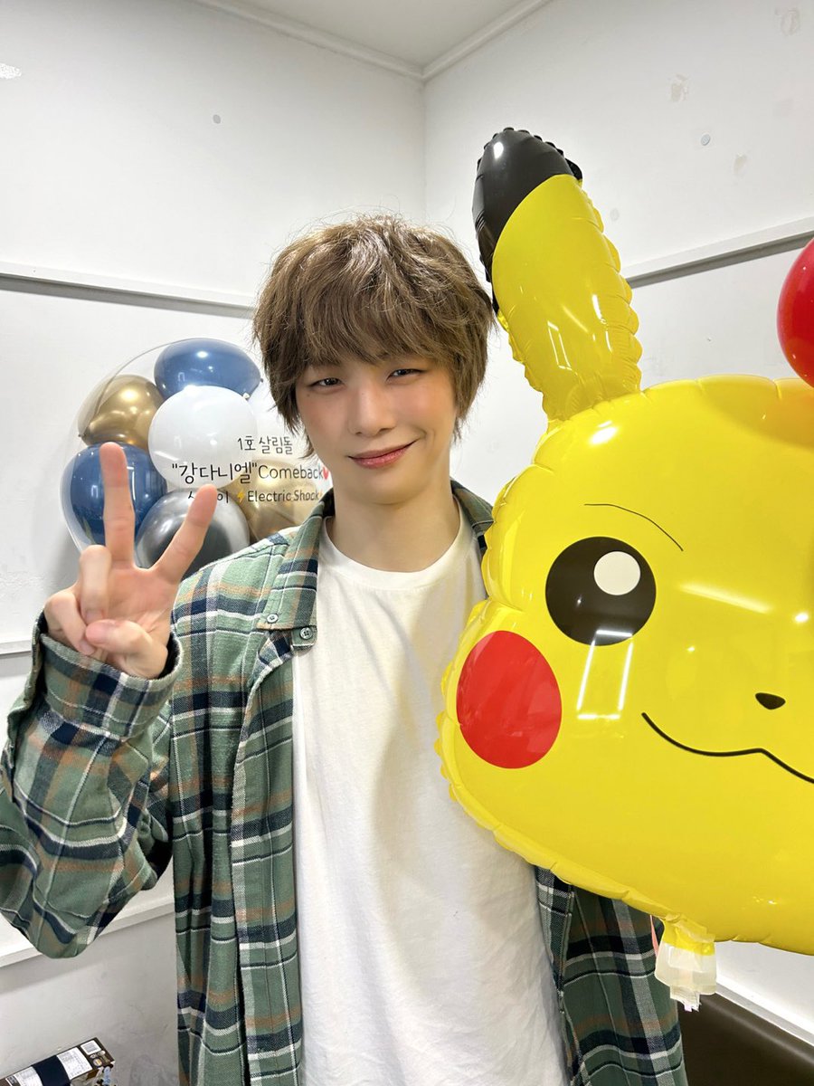 강다니엘(KANGDANIEL) tweet media