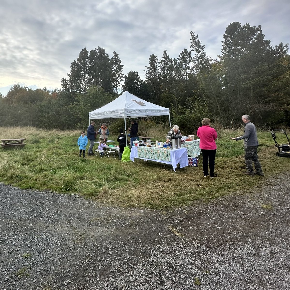 We had a fab craft session this morning and tidied up the viewing screen area. 

#rsaw2024
#saveoursquirrels
#CommunityFirst 
#cadrsg 
#nature