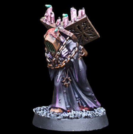 Last week was @nomadvandal 's big special so important birthday! 🎂
Today i got to give him his present, so you all get to see it too.
Its something he can both love and hate, after i emulated his #Iconoclast scheme but tainted his beloved #Mephiston forever.
#WarhammerCommunity