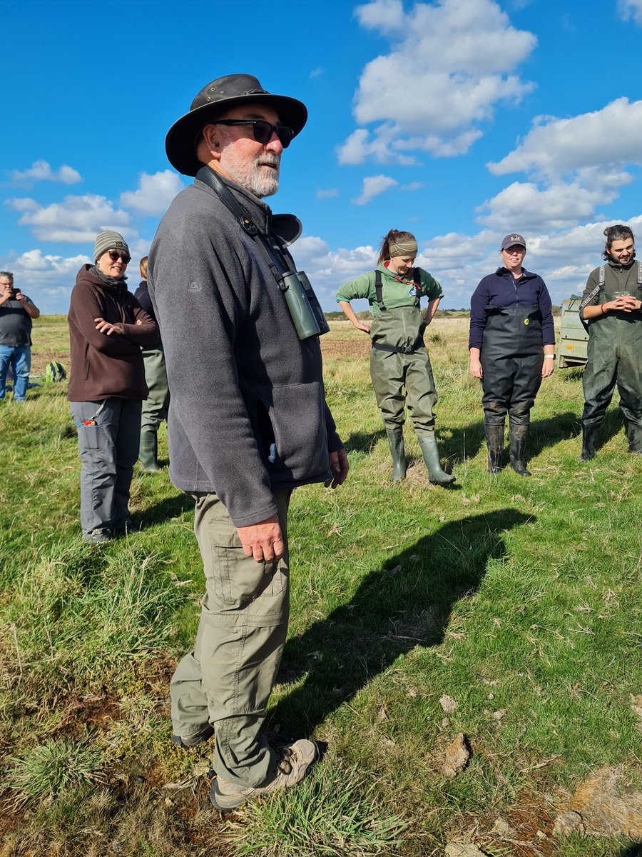 Francis Buner tweet media