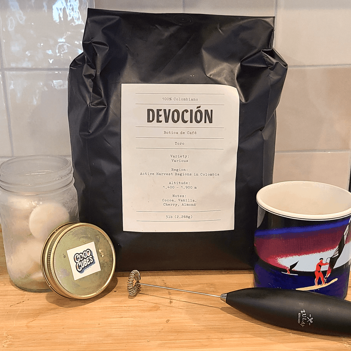 Cococubes137380's tweet photo. Commitment to Your Dream ☕️✨
Commitment to your dream looks like a 5lb bag of #Devocion coffee and a bottle of Coco Cubes Coconut Cream. 
#CoconutCream #CocoCubes #HealthyFats #VeganCoffeeCreamer #NonDairyCreamer #GlutenFree #MCTBoost #CoffeeLove #FuelYourDreams https://t.co/Qs1aYM9WnL