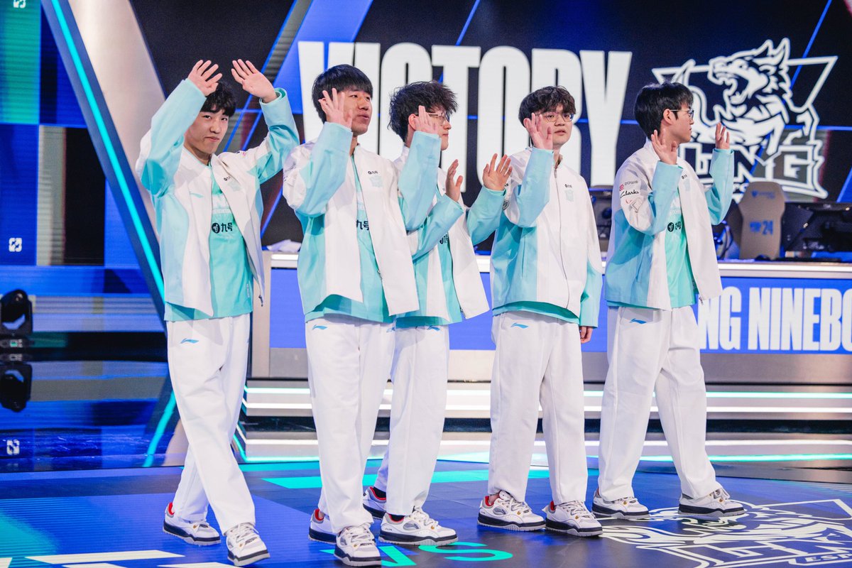 FronttLanee's tweet photo. 1er equipo en Knockouts 2024
L N G Suzhou Ninebot Esports
Un equipo que posee un gran roster aunque le faltaba esa esencia colosal que hoy demostraron facilmente
Gala y Scout MVP's 🥇

#Worlds2024 #LNGWIN https://t.co/fxgoMY39JG