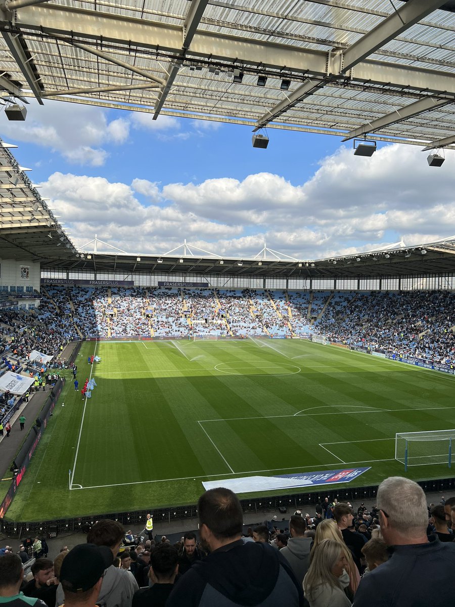 J_swfc1867's tweet image. Another sell out for Coventry. 

Is there another fanbase like them in the championship? 👏👏 #swfc #ccfc