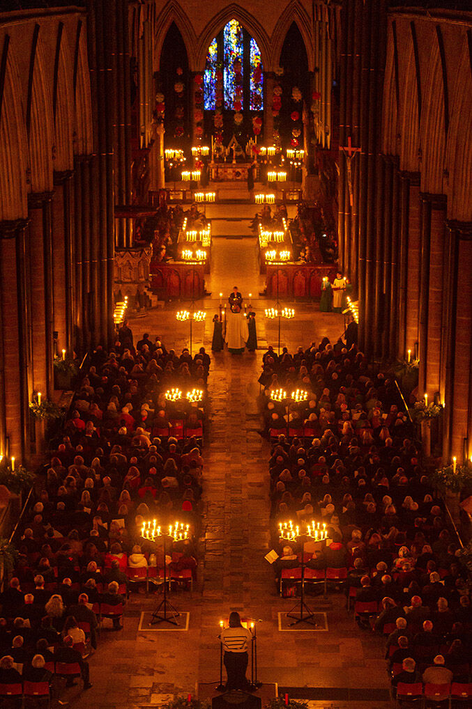 TheTouristTrail's tweet photo. From Darkness to Light: The Advent Procession
📅 29th November – 1st December
🔗 https://t.co/AUjwNaKyH4
Over 1,000 candles will light up #SalisburyCathedral as we embrace the hope of Advent. All are welcome. ✨ No tickets needed.
#AdventProcession @SalisburyCath https://t.co/0OREU2DRQP