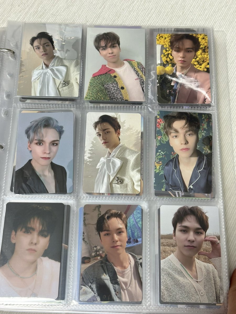 jinndd's tweet photo. 세븐틴 버논 포카 일괄 양도 팔아요
DM 주세요 / 사진외에 9장 더 있어요
일괄 2.0 (택배비별도) https://t.co/xQPKX04O10
