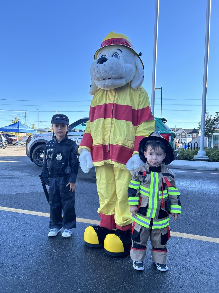 Happening now: <a href="/DRPSWestDiv/">West Division DRPS</a> Community Safety Day and #PickeringFire Open house. 

Located at 1700 Zents Drive in Pickering from 10am-2pm. 

We already have some junior officers and firefighters on scene meeting sparky the firedog. 

We hope to see you here!
