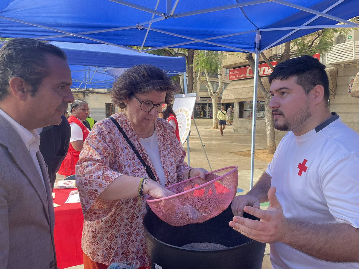 Avui acompanyam les entitats a la Jornada del #Voluntariat. Una trobada amb organitzacions que dediquen els seus esforços en fer la vida de les persones una mica més fàcil. El nostre agraïment a totes les persones que regalen el seu temps als altres.