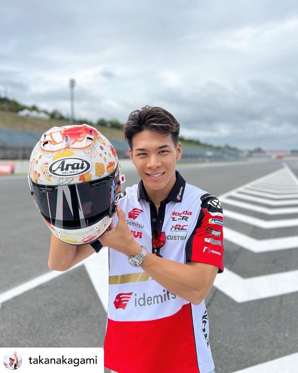 AraiAmericas's tweet photo. 😍😍😍 #repost @takanakagami 🇯🇵🧡 JAPANESE GRAND PRIX LIMITED EDITION 🧡🇯🇵

Top job by YF DESIGN 🎨🍂🍁

今回のスペシャルデザインは、秋をモチーフに優しいポップに仕上げてもらいました🎨🍂🍁🧡💛

@araihelmet.ltd #YFDESIGN #Arai #AraiHelmet https://t.co/eVYQNQzfL6