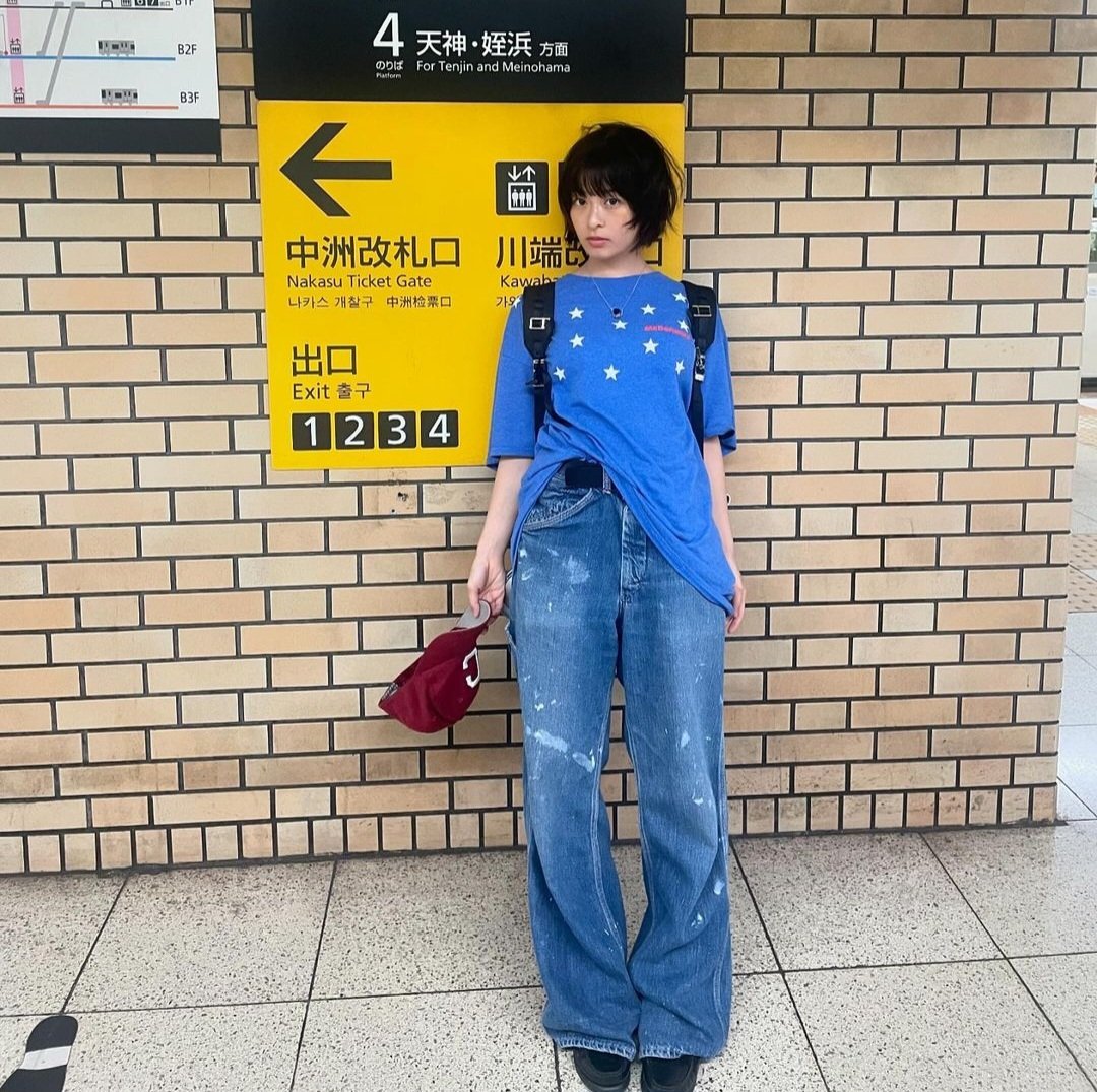 aoto_7mori's tweet photo. 久々のボブ！！
やっぱボブ好きだーー😁😁
#森七菜 https://t.co/DafOqSiPrV