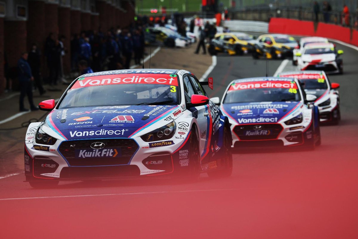 Excelr8M's tweet photo. Qualifying is just around the corner, and you can catch all the action LIVE right here > https://t.co/VrtN34eSji
#BrandsHatchGP #BTCC #EXCELR8Motorsport #BristolStreetMotors #MacklinMotors #Vansdirect @BristolStMotors @MacklinMotors @VansdirectUK https://t.co/UbqBu22q0t