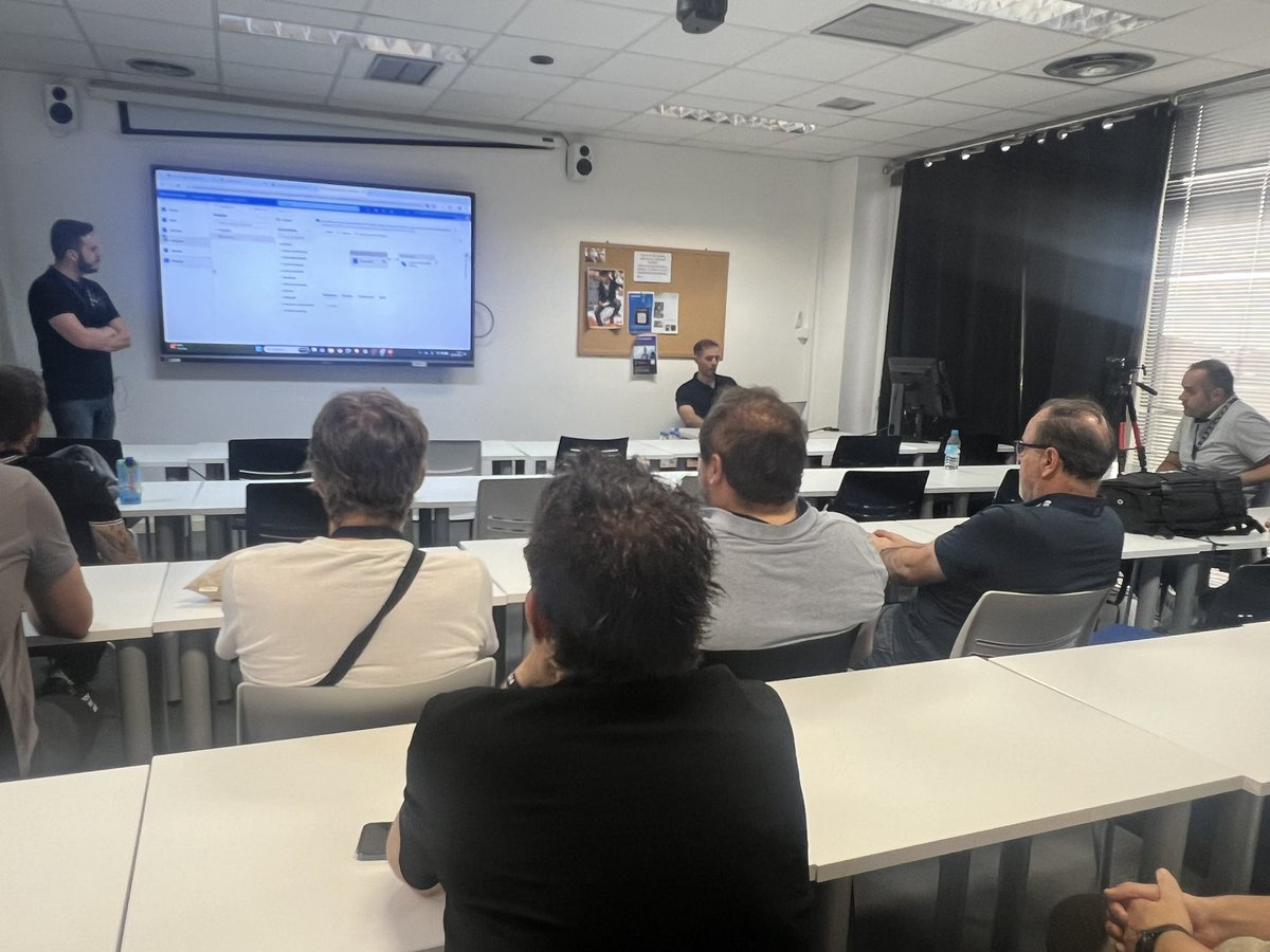 Seguimos inmersos en Business Apps con estas sesiones🖥️

Sala MD201 - 👉🏼Del caos al orden: migra tus datos de Excel a Dataverse con Azure Synapse Analytics 
🗣️ Gabriel Peralta Moreno 
🗣️ Francisco Moral

#PowerAutomate #CommunityRocks #MVPBuzz #Madrid #Utad #BizzSummitES2024