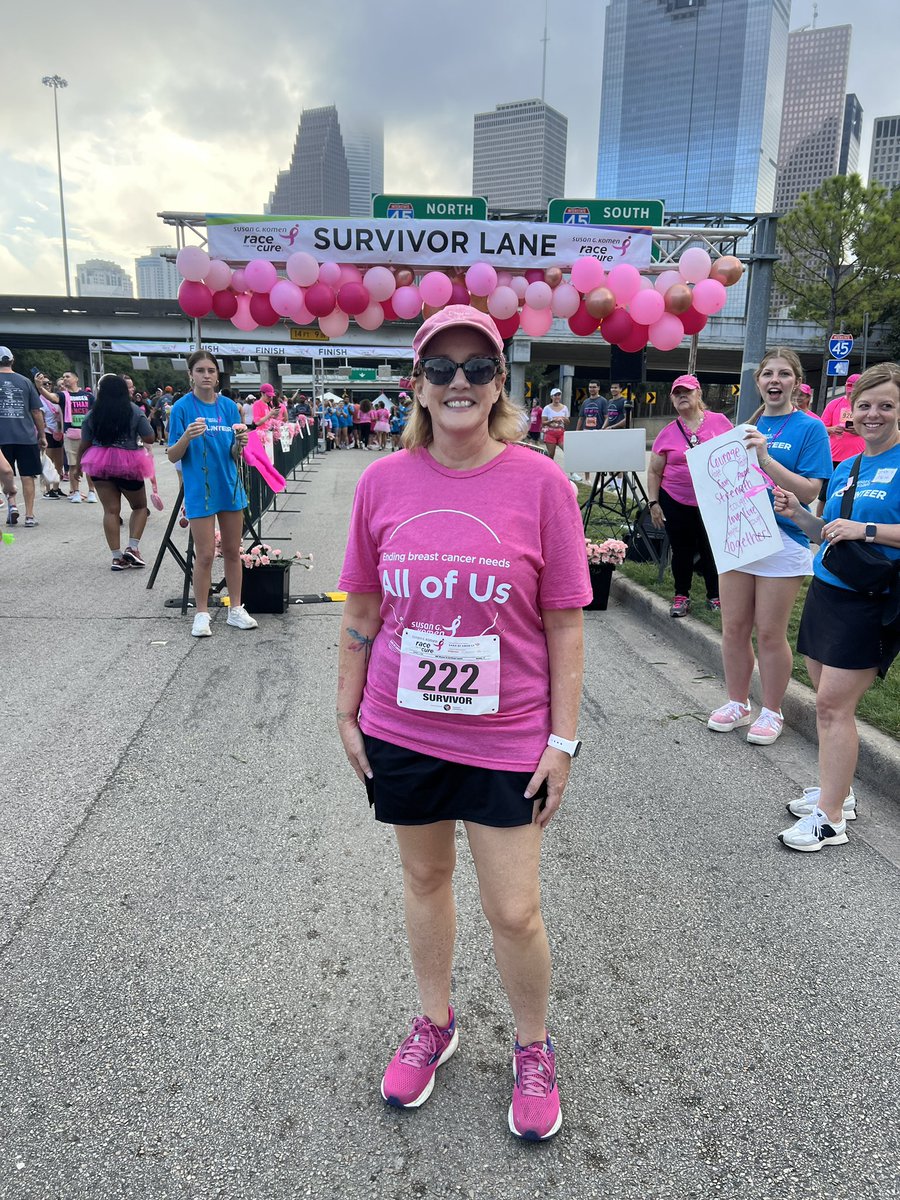 Julie Hinaman tweet media