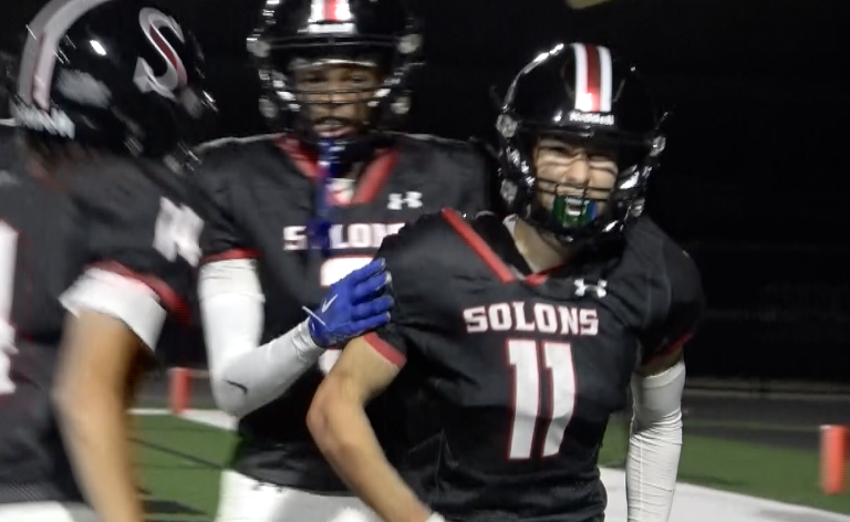 Channel1450com's tweet photo. Jacksonville took the lead with 1:02 left in the game but it was Brody Scheffler and the Springfield High Senators that put together a game winning drive for the win

Highlights of the back and forth CS8 battle here:
https://t.co/d8DNINq7jy https://t.co/xqU79MnNVX