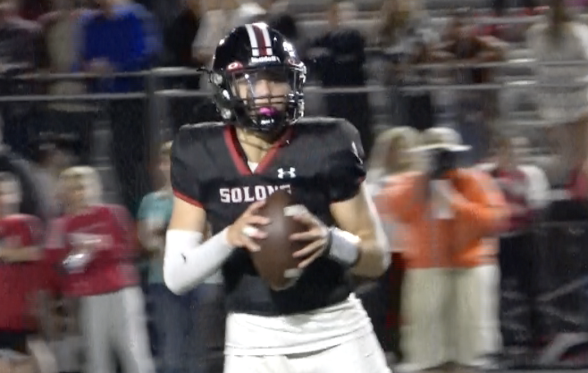 Channel1450com's tweet photo. Jacksonville took the lead with 1:02 left in the game but it was Brody Scheffler and the Springfield High Senators that put together a game winning drive for the win

Highlights of the back and forth CS8 battle here:
https://t.co/d8DNINq7jy https://t.co/xqU79MnNVX
