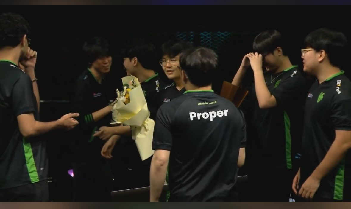 Congrats <a href="/TeamFalconsGG/">Team Falcons</a> 

First OWCS International Title 

Legendary POTM Proper 

What a day of <a href="/OW_Esports/">Overwatch Esports</a> to be alive