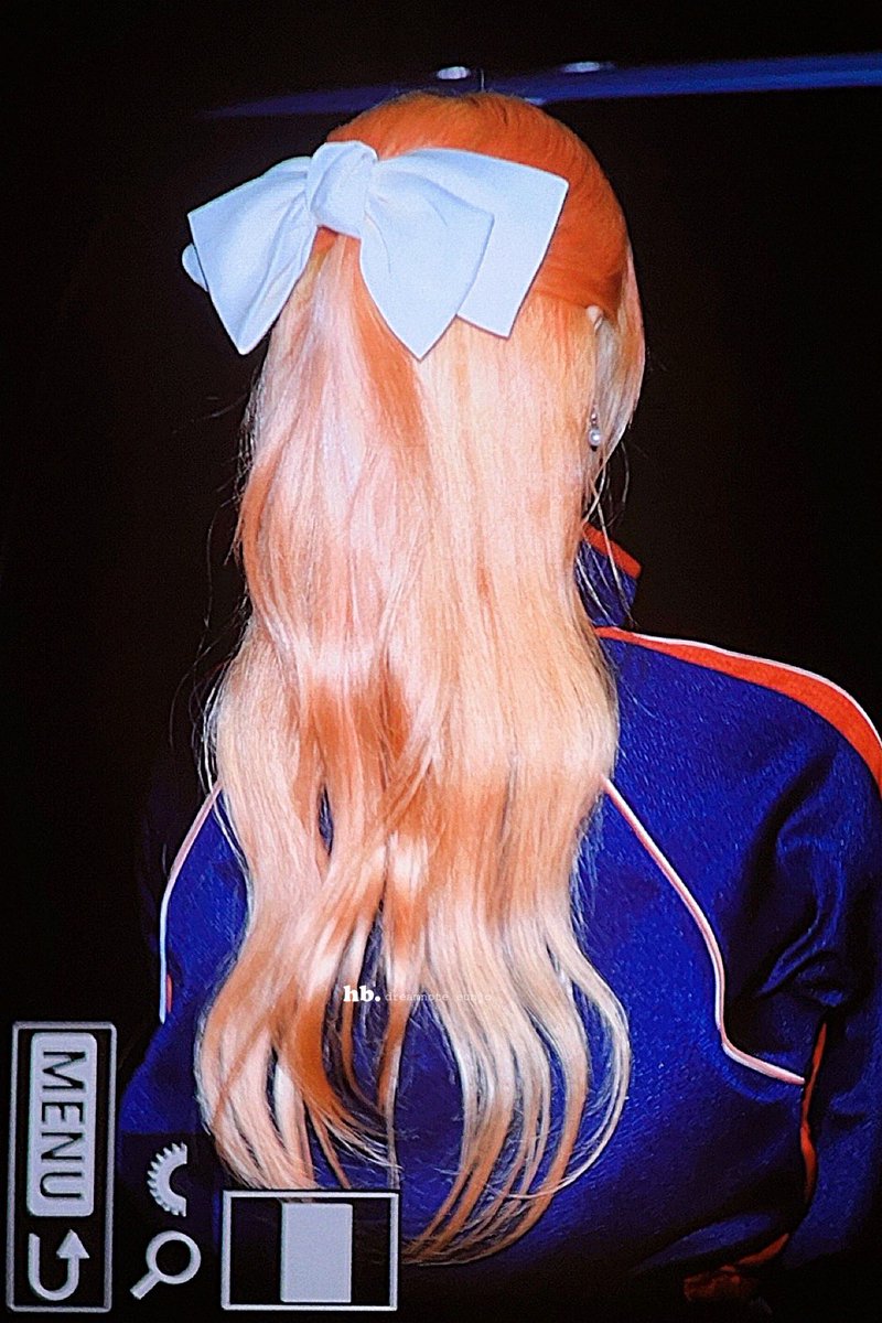 hobby_ej's tweet photo. 241005 🧡🤍

#DreamNote #드림노트
#은조 #Eunjo https://t.co/HHu3ZMa8qo