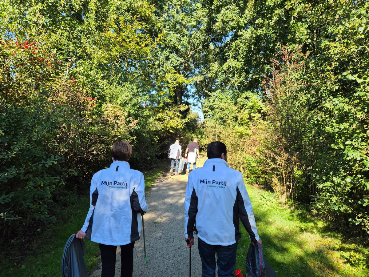 In gesprek met bewoners Maasland en gelijk alles een stuk schoner maken