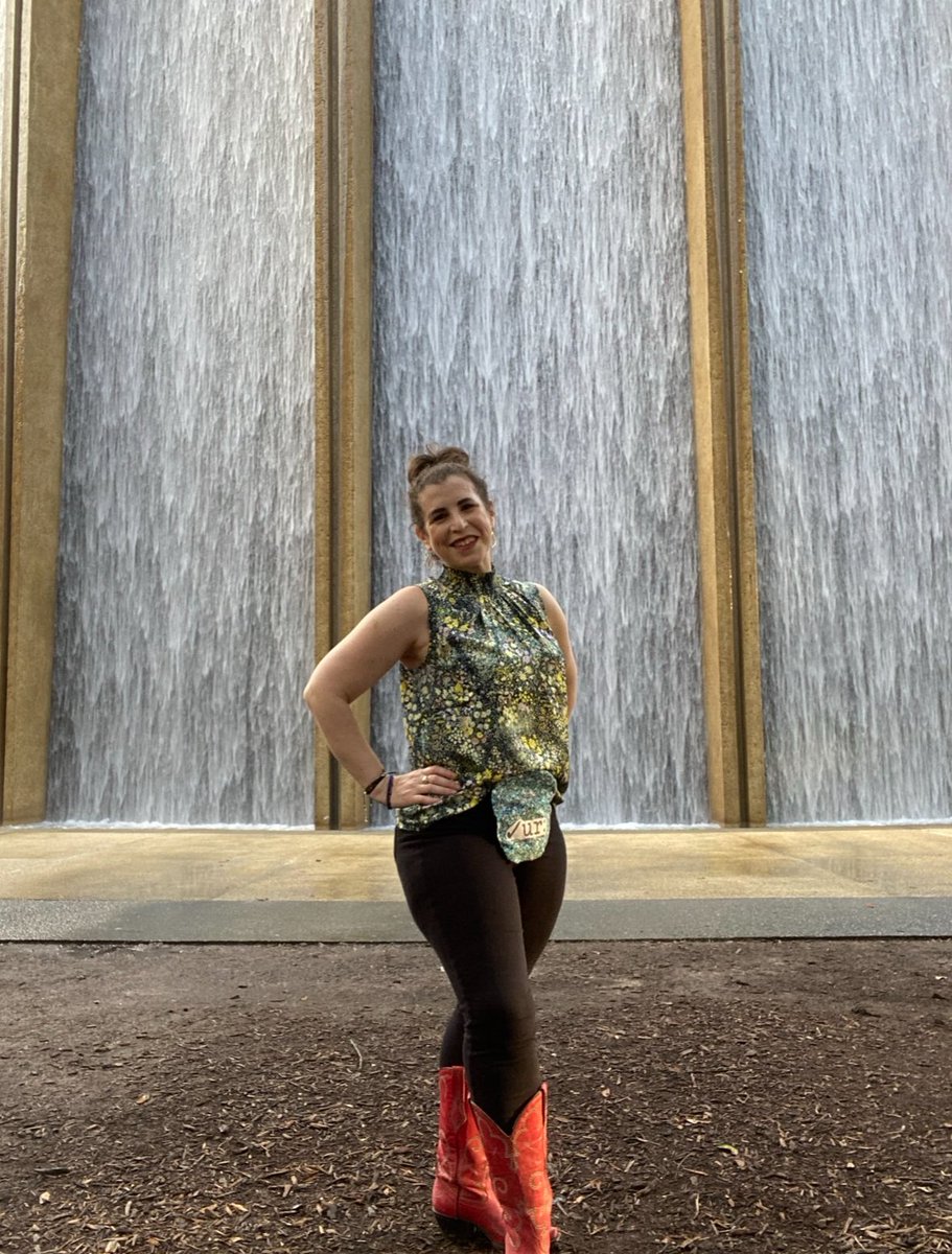 ARosen380's tweet photo. I often say that my #Ostomy not only saved my life because I wouldn’t be here if ostomies didn’t exist, but it gave me my life back after cancer. Happy #ostomyawarenessday2024 #ostomiesarelivesavers #iamlivingproof https://t.co/lPxD3HV8Aa