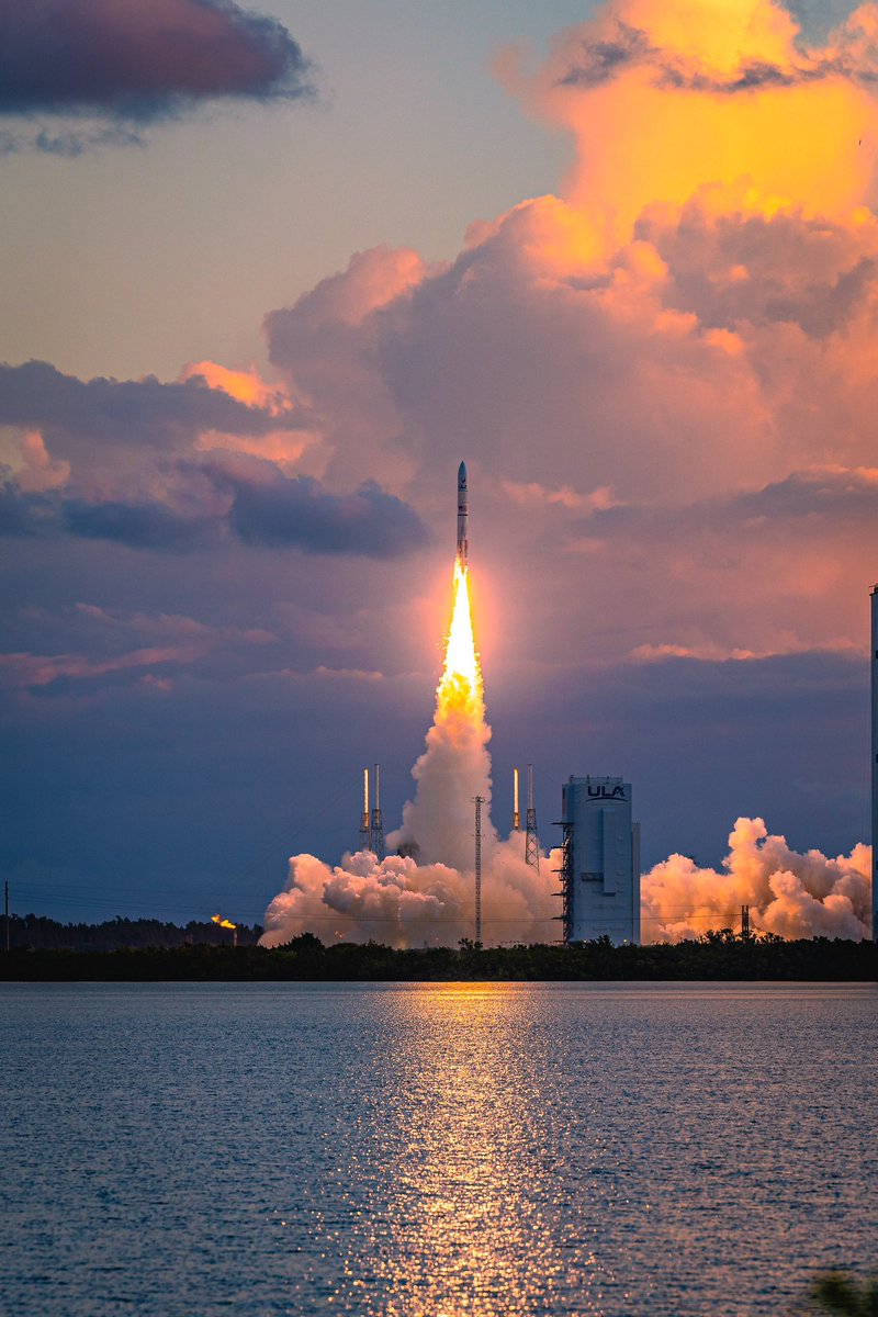 Alex G Perez tweet media