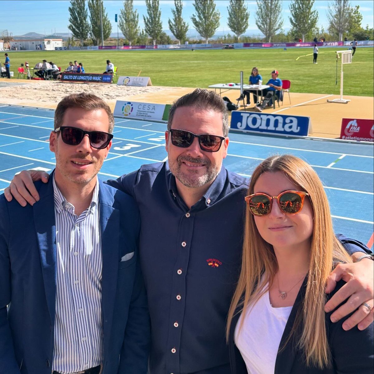 alextoquero's tweet photo. Campeonato de #España de #Atletismo sub-16. Increíble el ambiente que se está viviendo. Increíble cómo está #Tudela de gente. Hoteles, hostales y apartamentos de Tudela y la #Ribera de #Navarra llenos. Tudela está en el mapa. @AytoTudela @atletismoRFEA @atletismoFNAF https://t.co/nU1l46Xr2a