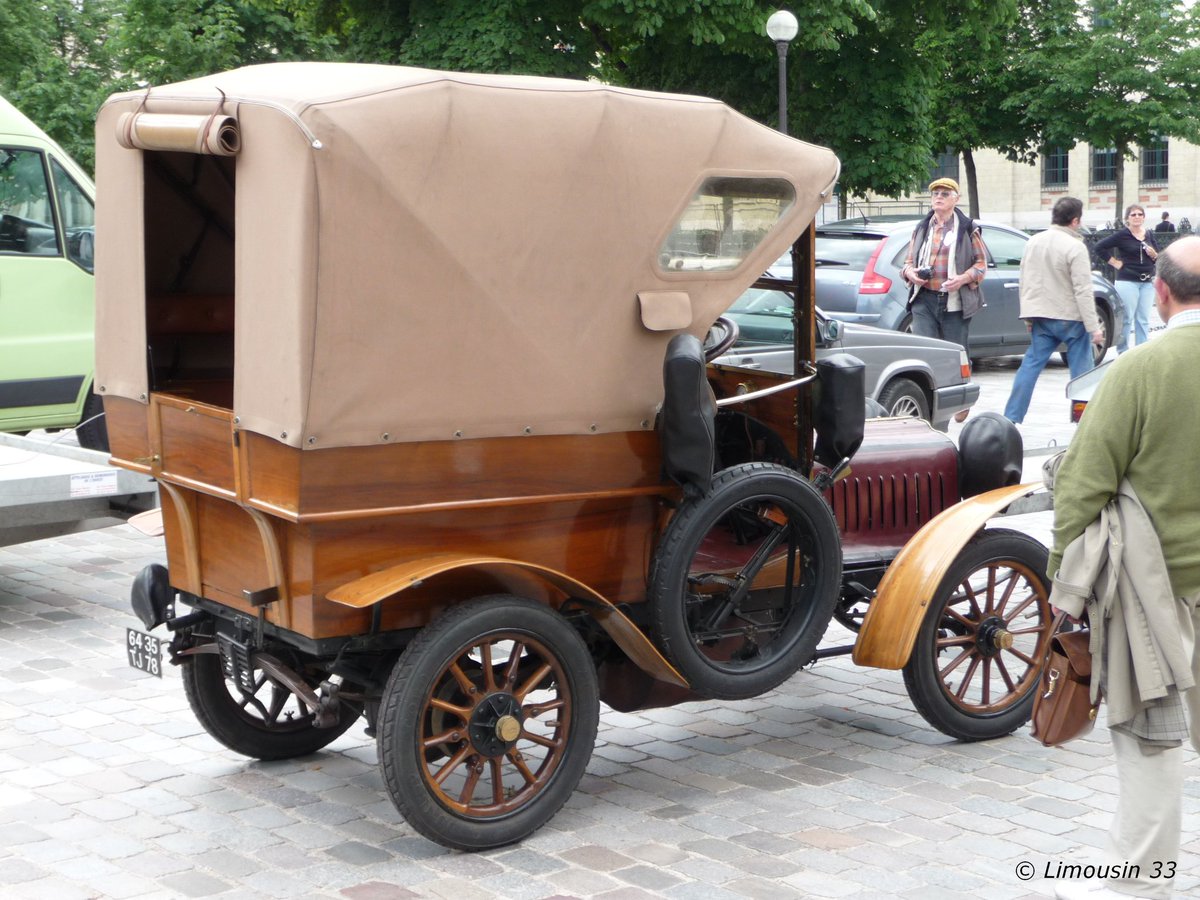 1904 Fouillaron Type G 6 HP tonneau