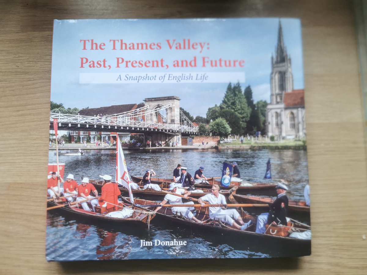 I have a copy of this superb hardback book on The Thames Valley which I think all you locals (or intrigued non-locals) would also enjoy, by the inspirational <a href="/jimdonahue7/">Jim Donahue Images</a> illustrated by his wonderful photographs too. waterstones.com/book/the-thame…