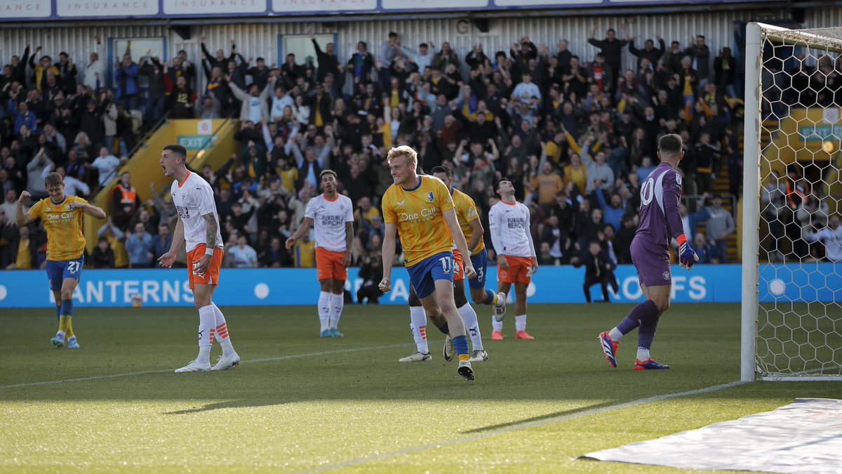 👊 A home brace for <a href="/Will_Evs8/">Will Evans</a> 🏠