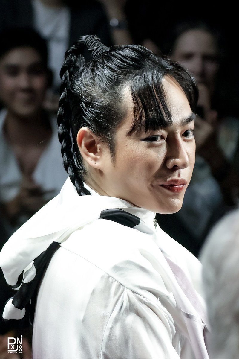 PLXNTogether's tweet photo. ❤️✨️📷  always support youuu 

เฮียหันมาแปปนึง เสี้ยววินาที

@peckpalit
#เป๊กผลิตโชค
#PeckPaLitChoke
#NAGARA2024xPALIT
#BIFW2024xNAGARA
#PLxNTogetherPT https://t.co/yciOGqr2Ib