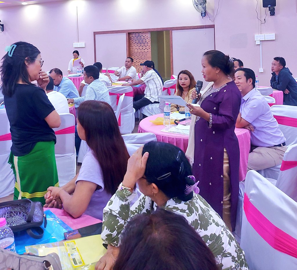 ArunachalNhm's tweet photo. State level workshop on Maternal Health for Panchayat Raj Institution members (ZPC/ZPM/GPC) and DRCHOs of all districts with technical support from @UNICEFIndia #convergence @MoHFW_INDIA @mopr_goi @PemaKhanduBJP @BiyuramWahgeBJP https://t.co/fVqRDUA5xo