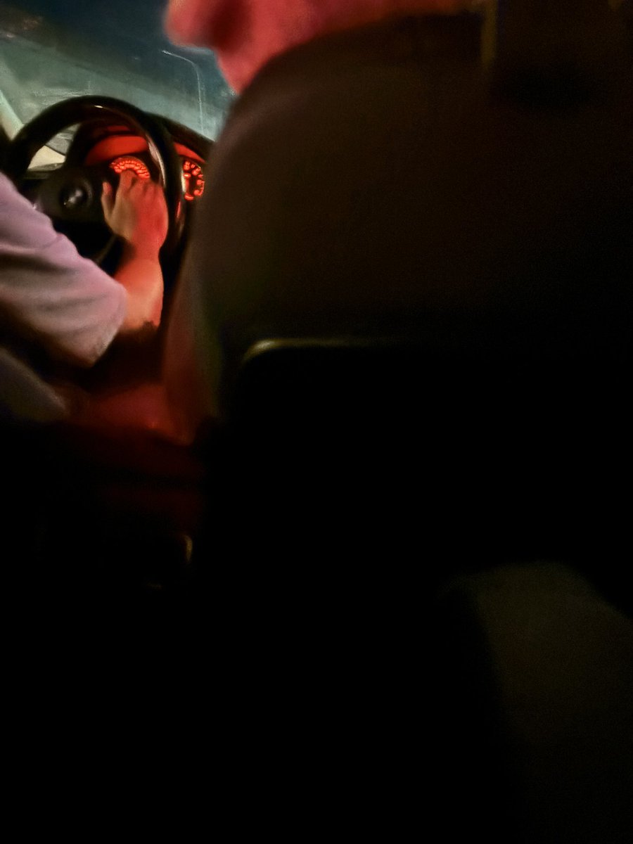 喔耶第一次跟我弟朋友出去玩
第一次坐弟弟的車
第一次去釣蝦
欸嘿嘿嘿 https://t.co/z5IHs88rSM
