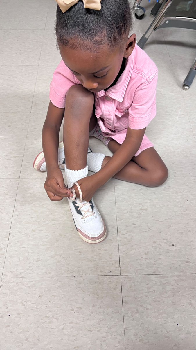 Ms. Jae Keyes tweet media