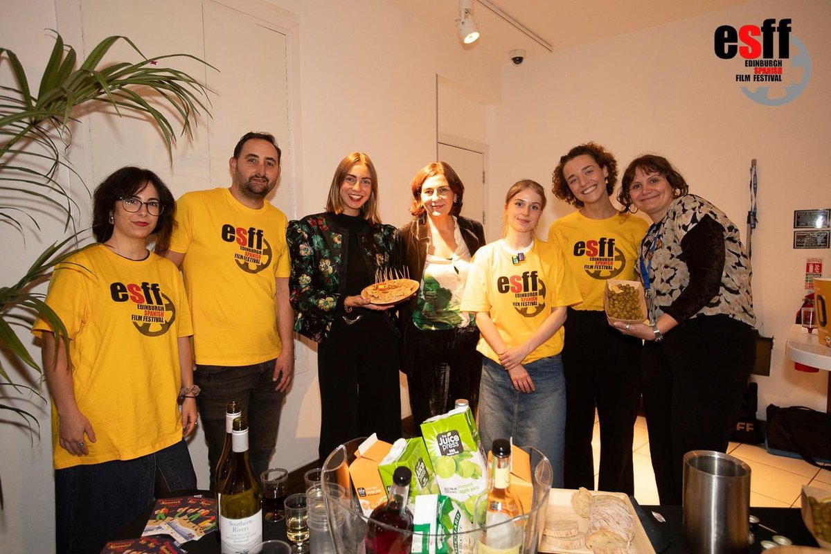 _ESFF's tweet photo. BHS from our epic opening night- thanks to everyone who came- we had a sold out screening. It was an honour to have director Simon Casal to introduce the film and lead a thought provoking Q&amp;A. 

Tapas: @malvarosa_porty &amp; Indaba Cafe

Photogrpahy: @PakoMera https://t.co/PuGwbqfX2n