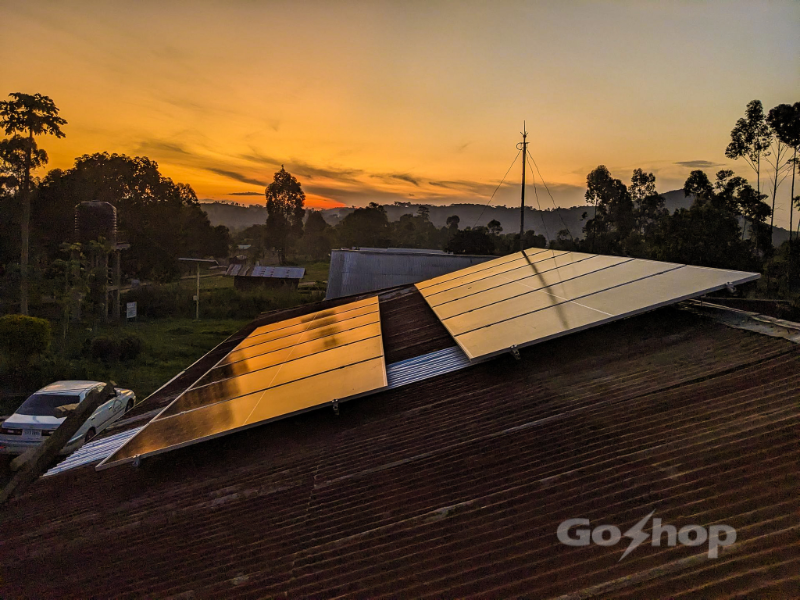 GoShopEnergy's tweet photo. Photo de la semaine⚡
« Le soleil se couche, mais l'énergie qu'il offre continue de briller. »
Chaque installation est une promesse : celle de capter les rayons d’aujourd'hui pour éclairer les jours de demain.
Excellent Week-end!!
#GoShop #photodelase https://t.co/u2Cs0br0sN