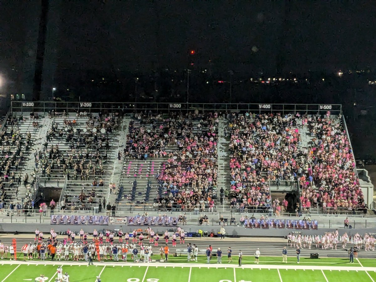 Mustang Fans turn Away games into Home games 🧡💙🩷

#SachseU