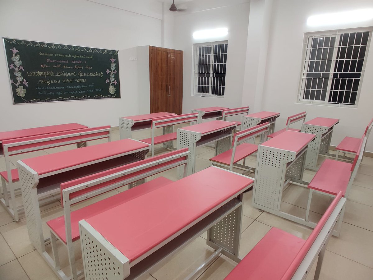 chennaicorp's tweet image. Dear #Chennaiites,

The new school building for #TheChennaischool has been completed and opened! It features Ground + 2 floors, with 12 classrooms, an auditorium, a staffroom, a toilet block, and a separate kitchen building. Built to international standards, 
(1/2)