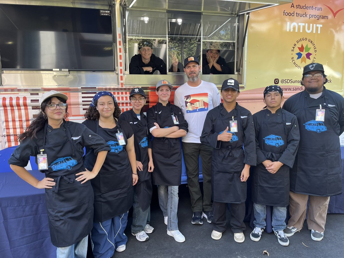 Sarah Vielma (@smvielma) on Twitter photo An exciting October week for <a href="/sdschools/">San Diego Unified</a> #SDUSDCCTE! Morse HS and SDHS Culinary took the Sunset Bites Food Truck to <a href="/Intuit/">Intuit</a> to serve at their leadership staff event! Morse HS Hospitality experienced a tour of Petco Park and met Executive Chef Morse alum <a href="/CHEFPHILOSOPHEE/">Phillip Dumlao</a>! #Inspire An exciting October week for <a href="/sdschools/">San Diego Unified</a> #SDUSDCCTE! Morse HS and SDHS Culinary took the Sunset Bites Food Truck to <a href="/Intuit/">Intuit</a> to serve at their leadership staff event! Morse HS Hospitality experienced a tour of Petco Park and met Executive Chef Morse alum <a href="/CHEFPHILOSOPHEE/">Phillip Dumlao</a>! #Inspire