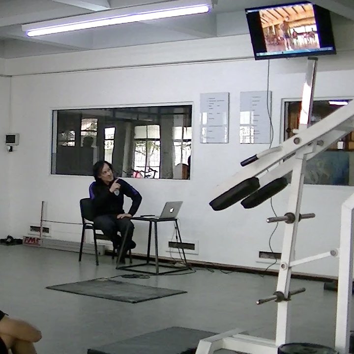 TeamCARDIC's tweet photo. El ejemplo de la técnica de salto del Cuchu Cambiasso hace 20 años atrás, para los Tiempos de Aplicación de Fuerza con la 7ma. ⚽️ en el #CARDIC @ClubCipolletti. Hay Futuro porque hay Proyecto y MEMORIA! Recuperemos la Identidad Deportiva @guillermosc96 #MetaCentenario2026 https://t.co/pbmgzxkqqQ
