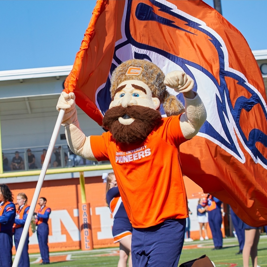 It's a beautiful day Pio Nation. Hope you've been having an amazing Homecoming Weekend. 

Check out the schedule for more events and activites happening later today!  bit.ly/47RBj0g #RollPios #carrolludining