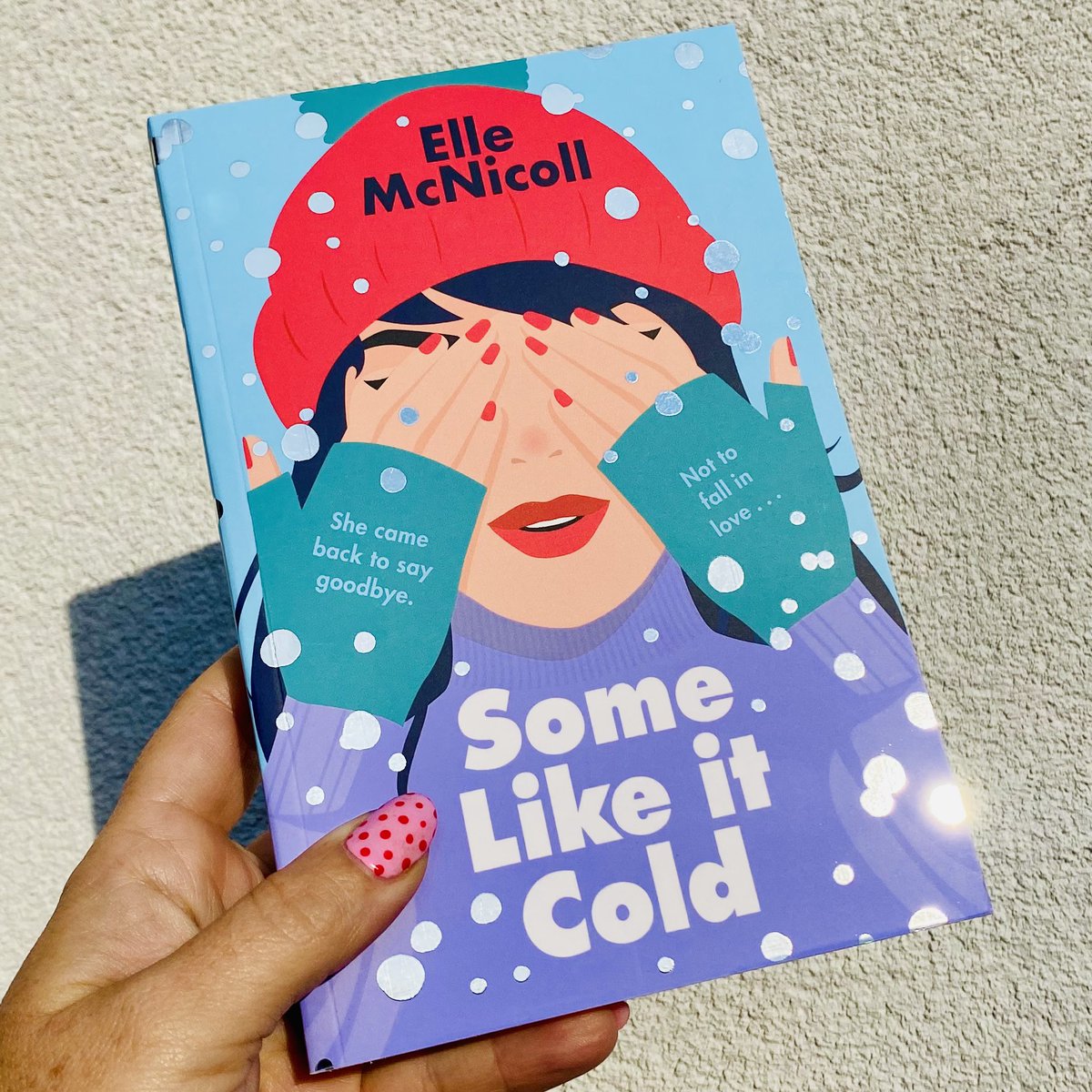 Look what arrived today 💕
Huge hurray for indie bookshops, &amp; preorders 🙌 
#SomeLikeItCold
#ReadingForPleaaure