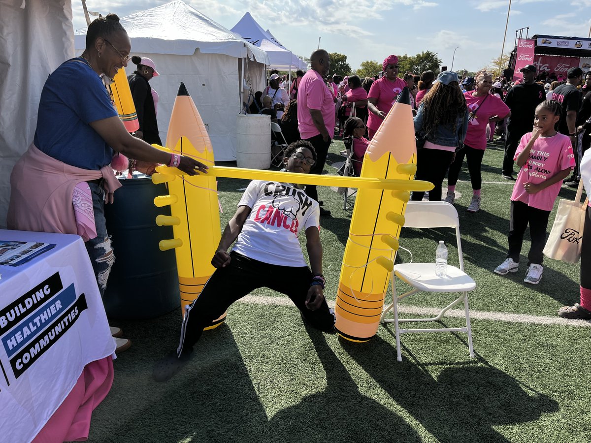 CookCoHealth's tweet photo. We had a great time sharing information on our lead poisoning prevention services and our free breast and cervical cancer screenings at today's Sista Strut Walk, held at the Salvation Army Kroc Center in Chicago. We're rooting for a healthy Cook County! https://t.co/aeXTOzQR4t