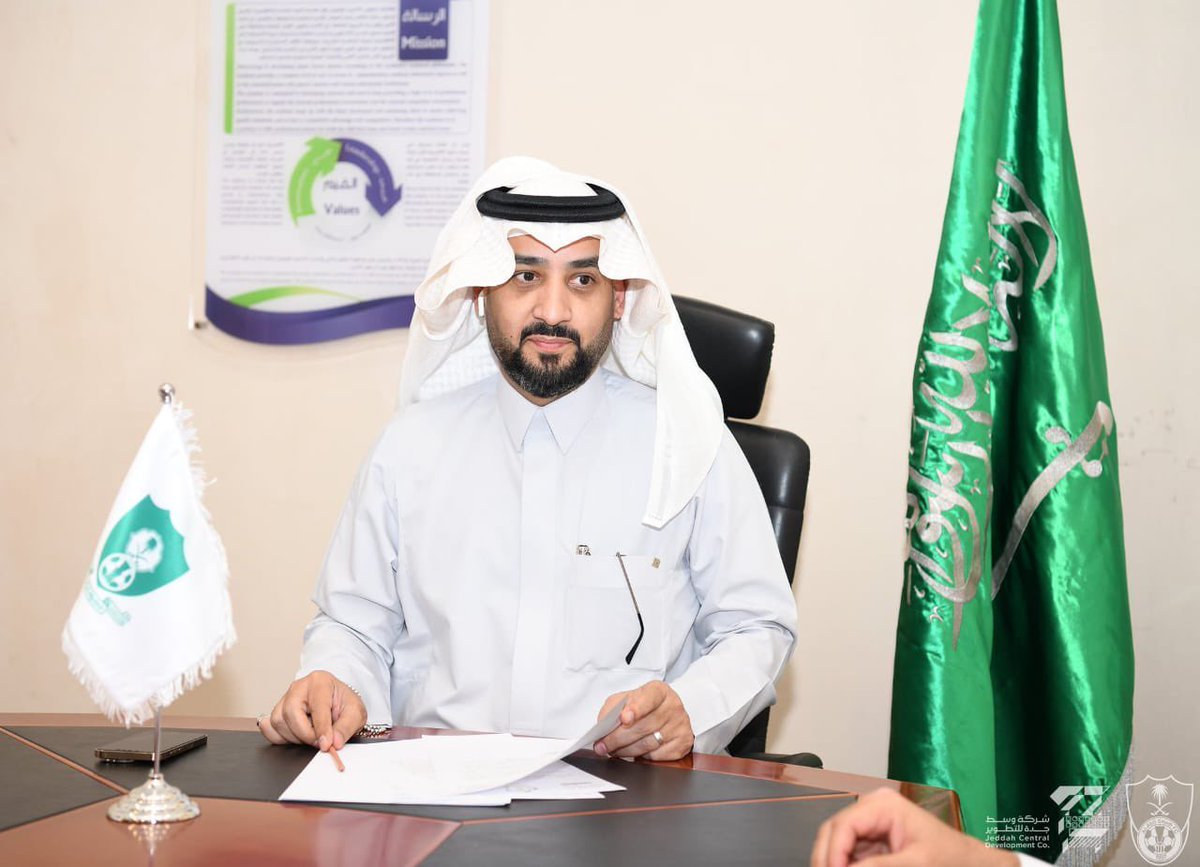 🗣️ الرئيس خالد العيسى بعد الخسارة ضد الهلال:

صعب تفوز على 12 لاعب.