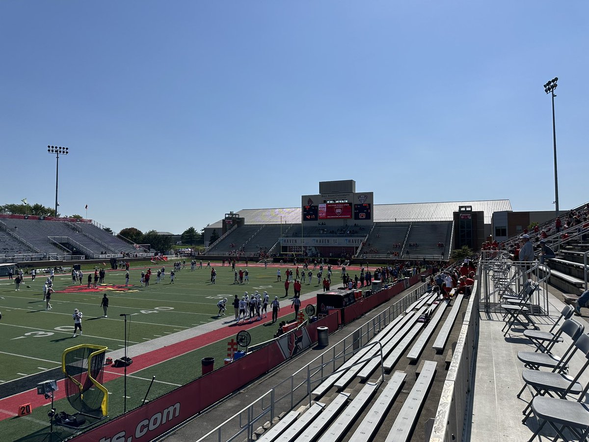 Had a great visit to Ballstate today! Thanks for having me out! <a href="/CoachWCinelli/">Will Cinelli</a> @BSUCoachNeu 
<a href="/coachjknowles/">John Knowles</a> <a href="/BallStateFB/">Ball State Football</a> 

<a href="/MIexposure/">Michigan exposure</a> <a href="/cwilliams2209/">Chad Williams</a> <a href="/football_lhsrec/">Linden FB College Recruitment</a>