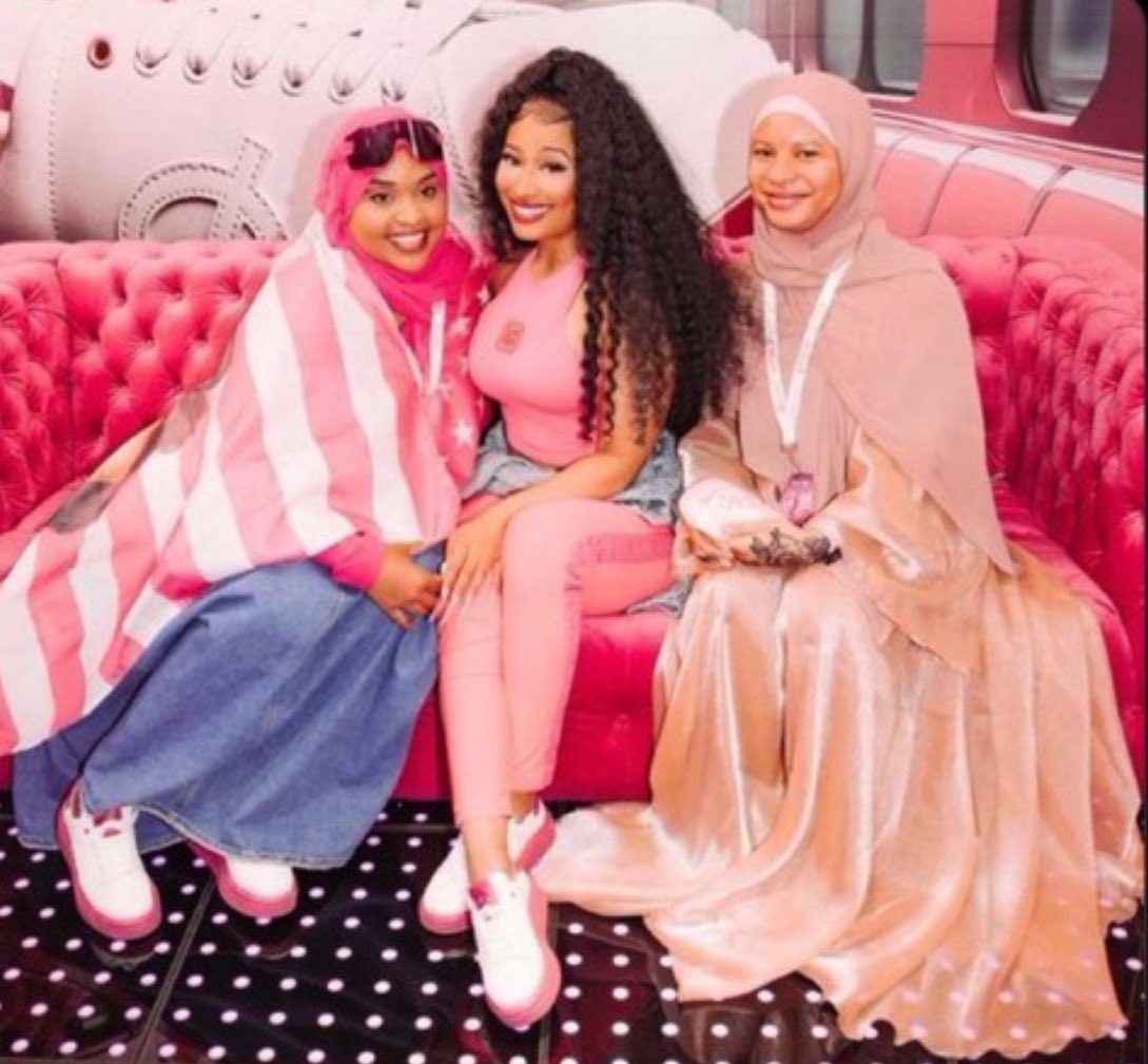 ennimaraj's tweet image. She’s lucky they ain’t bomb her @ss 😰❤️ #freenicki