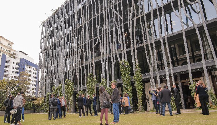 CivilEngArchi's tweet photo. Aya hub The first and largest ecosystem dedicated to accelerating Brazil's regenerative and zero-carbon economy. https://t.co/mVx6wxU8k7
