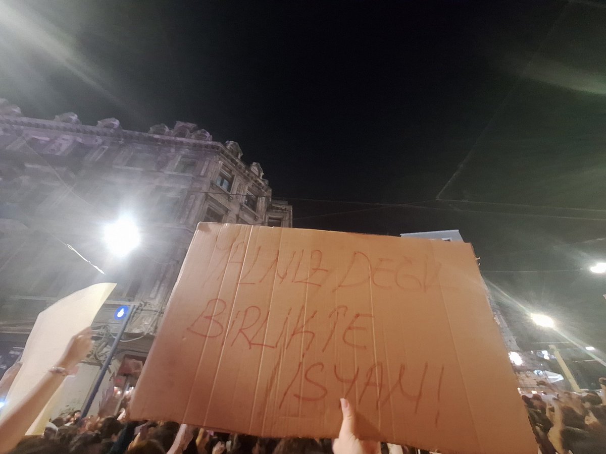 merak etme anne cok kisiydik