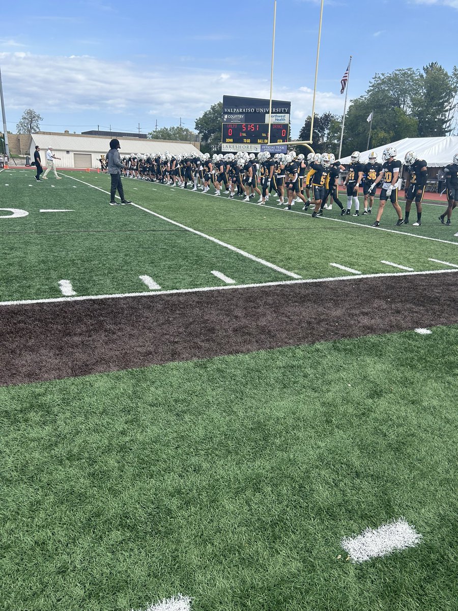 Junior Arellano (@arellankjunior) on Twitter photo Thank you <a href="/valpoufootball/">Valpo Football</a> for the game day visit. The atmosphere was amazing and hope to be back in the future. #3600 <a href="/CoachBrewster50/">Michael Brewster</a> <a href="/CoachKea2/">Kearstin Schweitzer</a> <a href="/Coach_MHull/">Marc Hull 🏁 GO 🛥️</a> <a href="/Coach_RJG/">RJ Ghilarducci</a> Thank you <a href="/valpoufootball/">Valpo Football</a> for the game day visit. The atmosphere was amazing and hope to be back in the future. #3600 <a href="/CoachBrewster50/">Michael Brewster</a> <a href="/CoachKea2/">Kearstin Schweitzer</a> <a href="/Coach_MHull/">Marc Hull 🏁 GO 🛥️</a> <a href="/Coach_RJG/">RJ Ghilarducci</a>