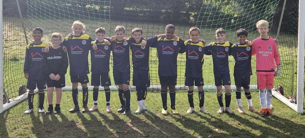 Reigate and Banstead Schools FA (@randbschoolsfa) on Twitter photo 🏆 ESFA NATIONAL CUP - 1st Round 🏆
Reigate & Banstead 4️⃣
<a href="/FootballCroydon/">Croydon Schools Football Association</a> 1️⃣
Huge well done to the boys securing a confident win in their first 🏆 game of the season
We will play <a href="/BrightonFootbal/">Brighton Football</a> in the 2nd Round
<a href="/SchoolsFootball/">English Schools' Football Association</a> <a href="/SurreySchoolsfa/">Surrey Schools FA</a> <a href="/NorkParkRangers/">Nork Park Rangers FC</a> 🏆 ESFA NATIONAL CUP - 1st Round 🏆
Reigate & Banstead 4️⃣
<a href="/FootballCroydon/">Croydon Schools Football Association</a> 1️⃣
Huge well done to the boys securing a confident win in their first 🏆 game of the season
We will play <a href="/BrightonFootbal/">Brighton Football</a> in the 2nd Round
<a href="/SchoolsFootball/">English Schools' Football Association</a> <a href="/SurreySchoolsfa/">Surrey Schools FA</a> <a href="/NorkParkRangers/">Nork Park Rangers FC</a>
