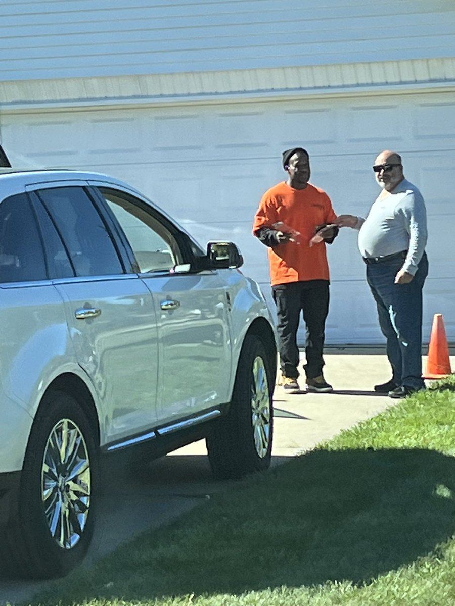 local1098's tweet photo. LIUNA #Local1098 mobilized this weekend to canvass for labor-friendly candidates, including Kamala Harris and Kristen McDonald Rivet for Congress #LIUNA #liunaforharriswalz #liunavotes #1u #FeelThePower https://t.co/71eyqvmJht