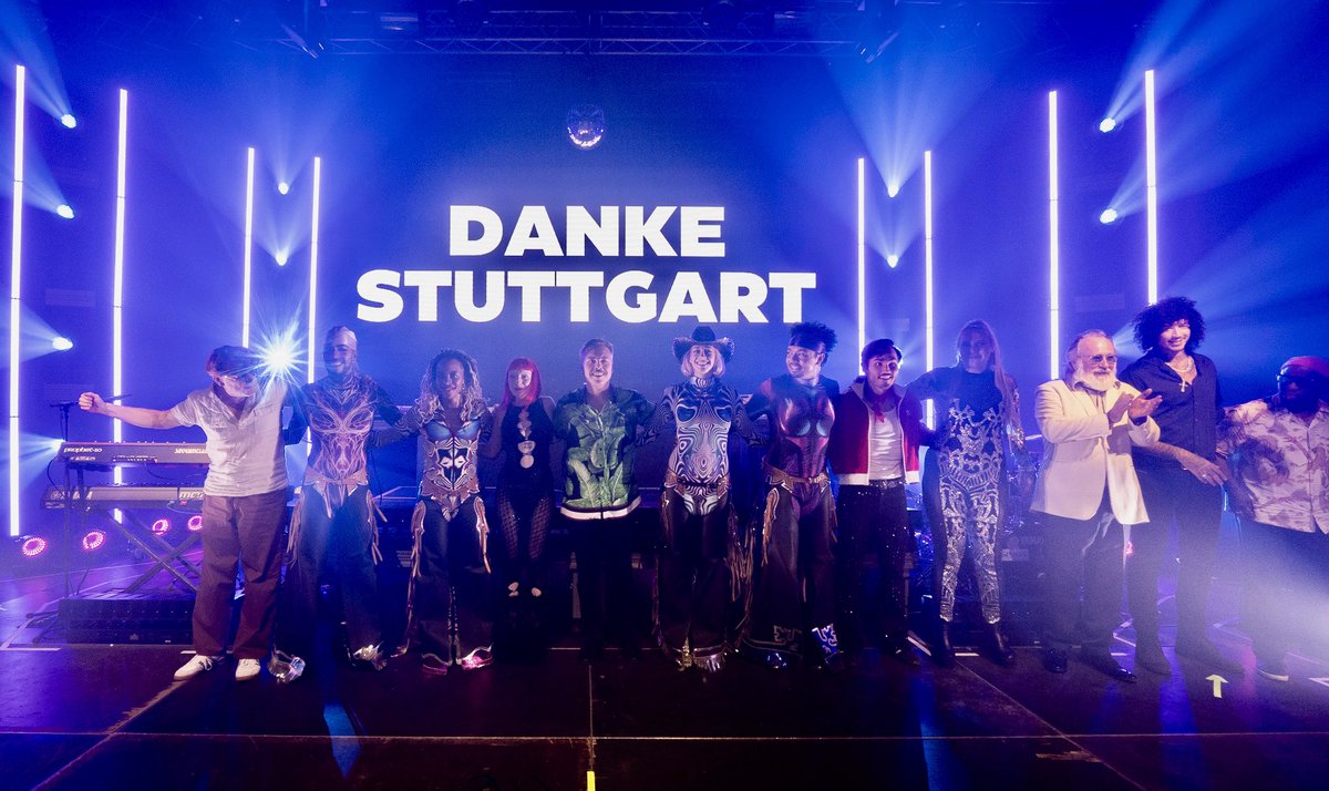 DANKE STUTTGART 💜 #ParadiseTour