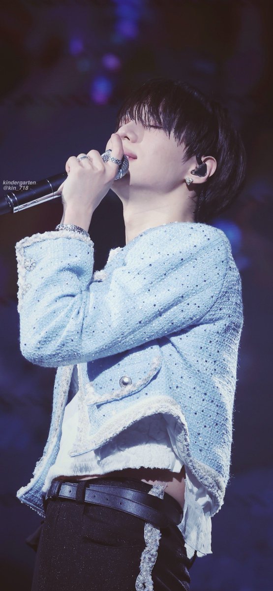 kin_718's tweet photo. 𝟐𝟎𝟐𝟒.𝟏𝟎.𝟎𝟓
𝑻𝑨𝑬𝑴𝑰𝑵 𝑾𝒐𝒓𝒍𝒅 𝑻𝒐𝒖𝒓 𝒊𝒏 𝑯𝒐𝒏𝒈 𝑲𝒐𝒏𝒈
𝕰𝖕𝖍𝖊𝖒𝖊𝖗𝖆𝖑 𝕲𝖆𝖟𝖊

#태민 #TAEMIN #テミン 
#Ephemeral_Gaze https://t.co/CtebeVUQ20